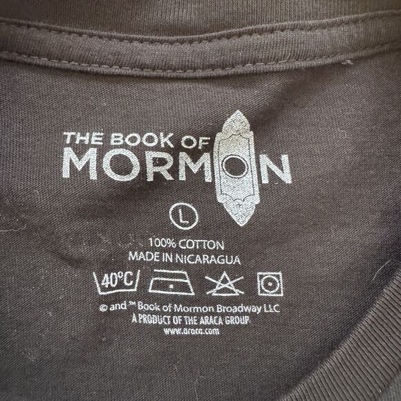 Book of Mormon Musical “I’m Gonna Man Up” Men’s Black Shirt Size Large Broadway - Picture 3 of 4